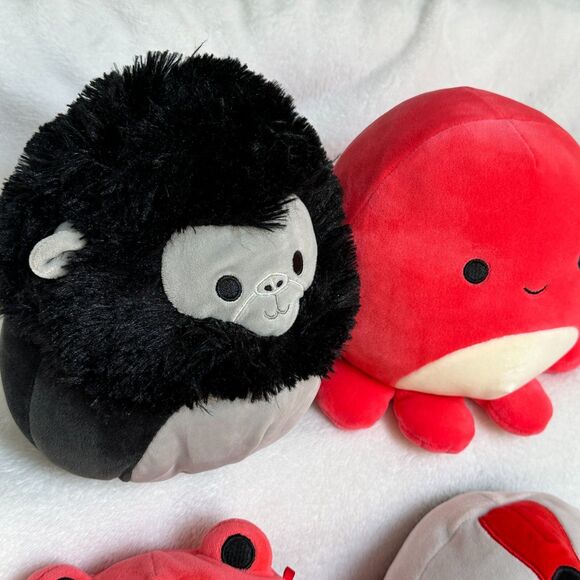 Lot of 4 Squishmallow 7” Plush Toys Aron Gorilla Octopus Frog Whooping Crane - Picture 5 of 9